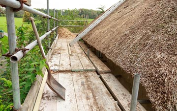 advantages of Berwyn thatch roofing